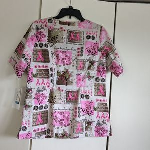 HQ scrub top new with tag size medium